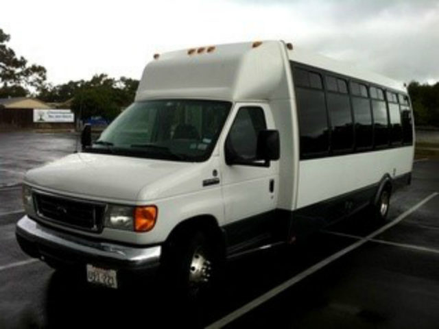 20 Passenger Mini Shuttle Bus
